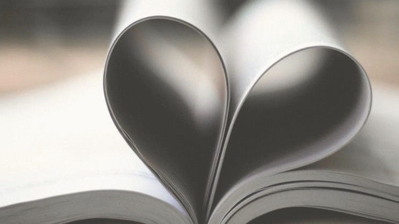 Symbolbild Buch (edited) / Foto von Rahul Pandit: pexels.com